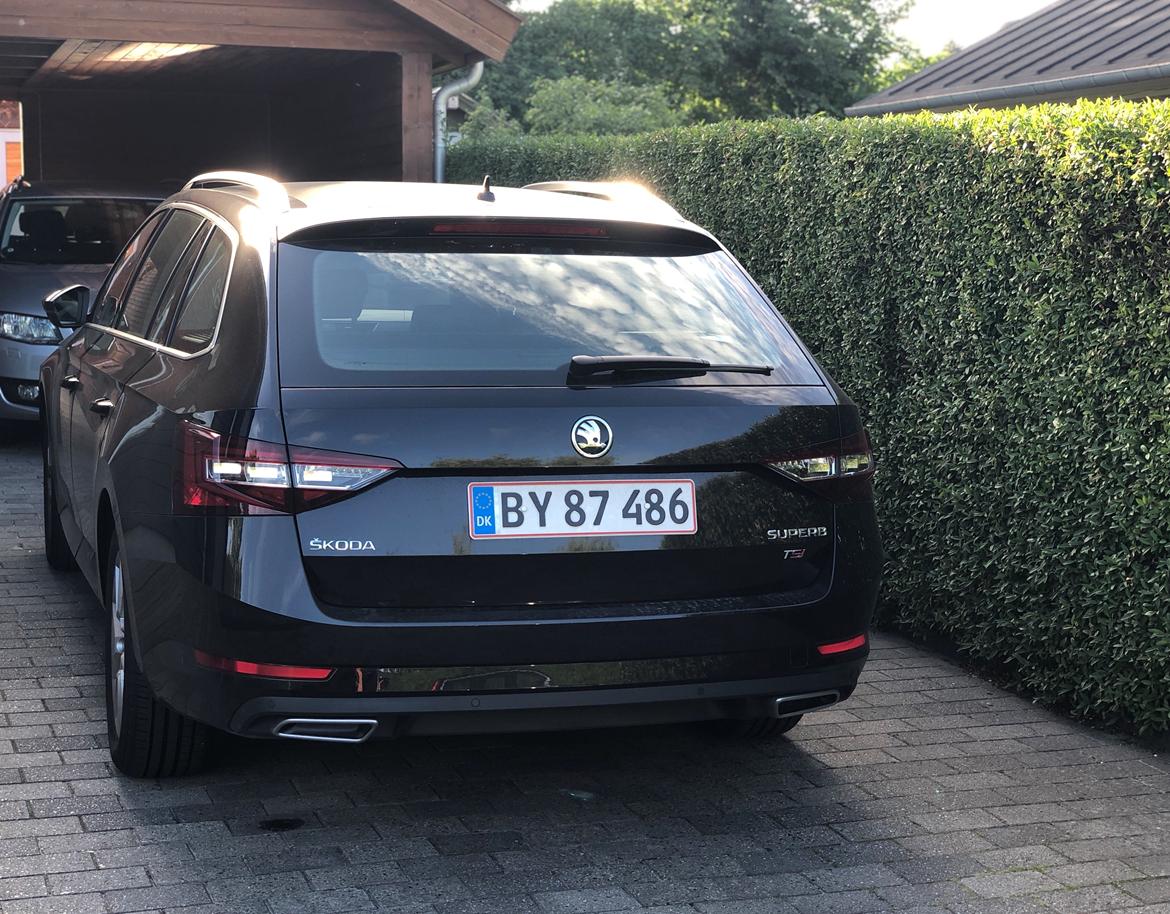 Skoda Superb Combi Wagon Queen Family Truckster billede 16