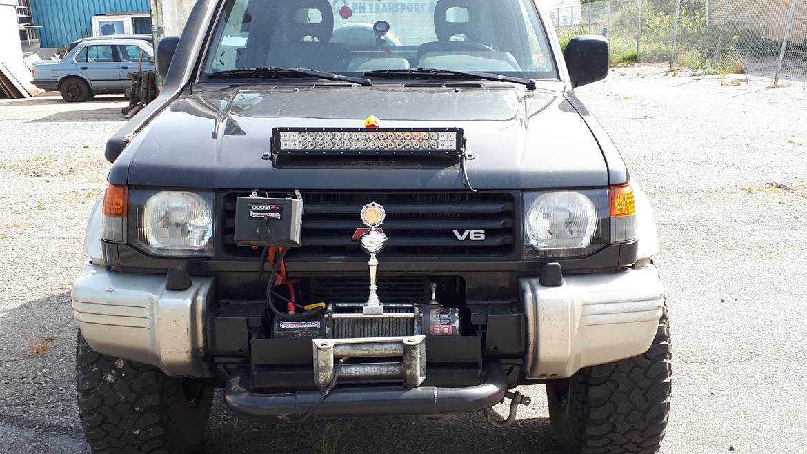 Mitsubishi Pajero V6 24v  billede 2