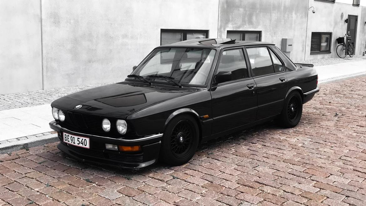 BMW E28 - M20 - Række 6 billede 8