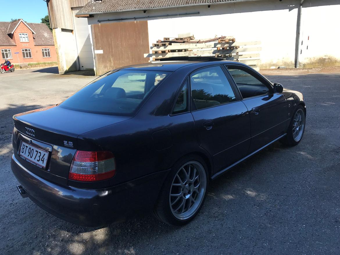 Audi a4 2,8 v6 billede 4