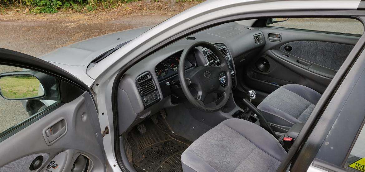 Toyota Avensis 1,8 Terra  billede 11