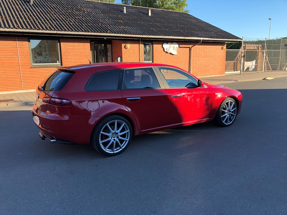 Alfa Romeo 159 2.4 JTDM Sportwagon  billede 5