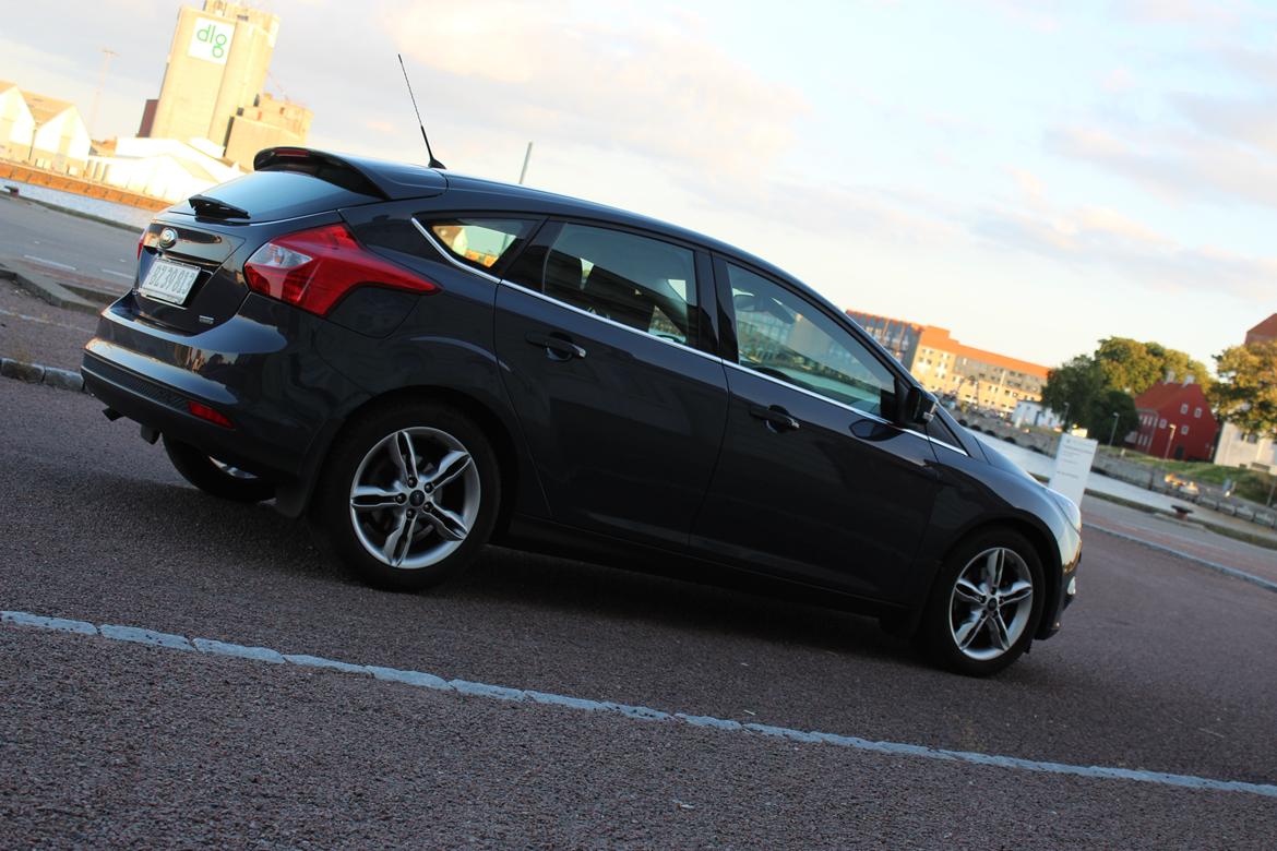 Ford focus 1.0 125 hk titanium billede 1