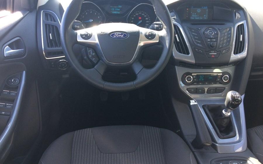 Ford focus 1.0 125 hk titanium billede 12