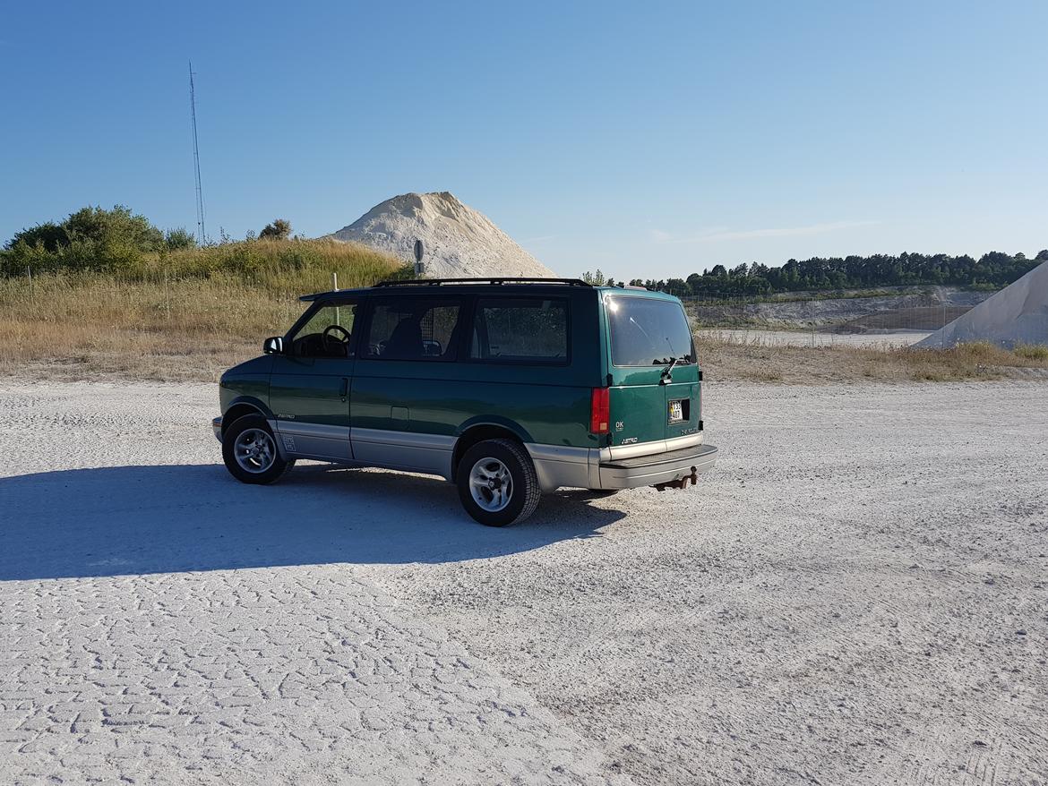 Chevrolet astro van billede 3