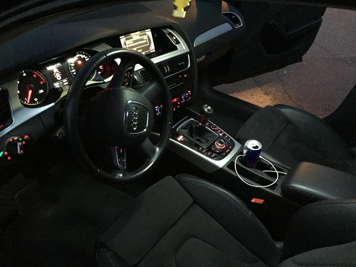 Audi A4 B8 billede 10