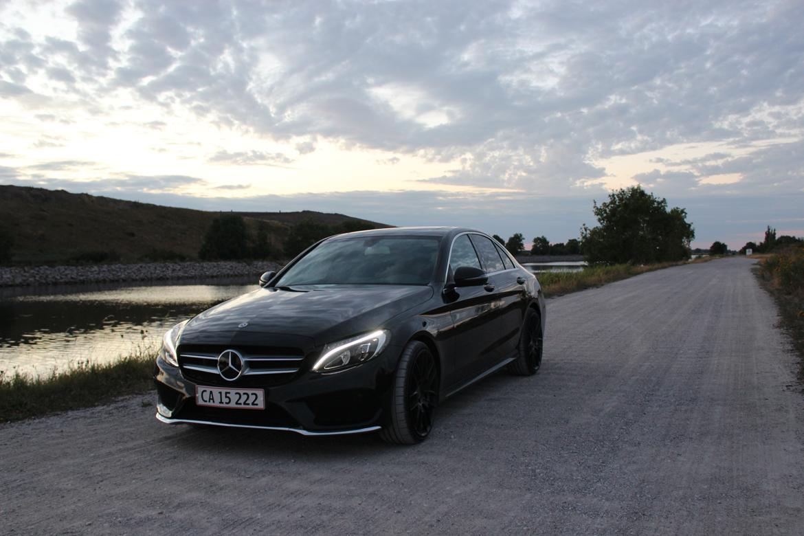 Mercedes Benz C220D Amg billede 2