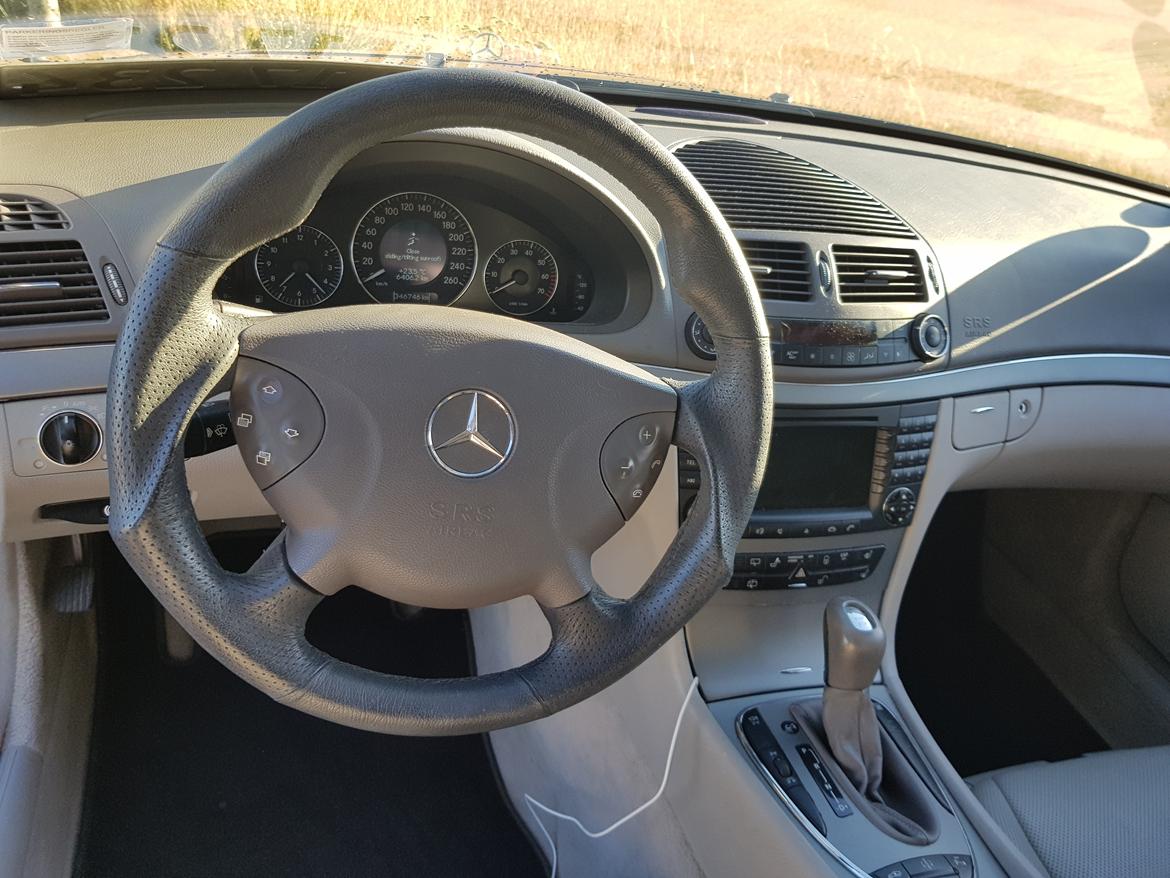Mercedes Benz S211  E 500  4Matic  billede 11