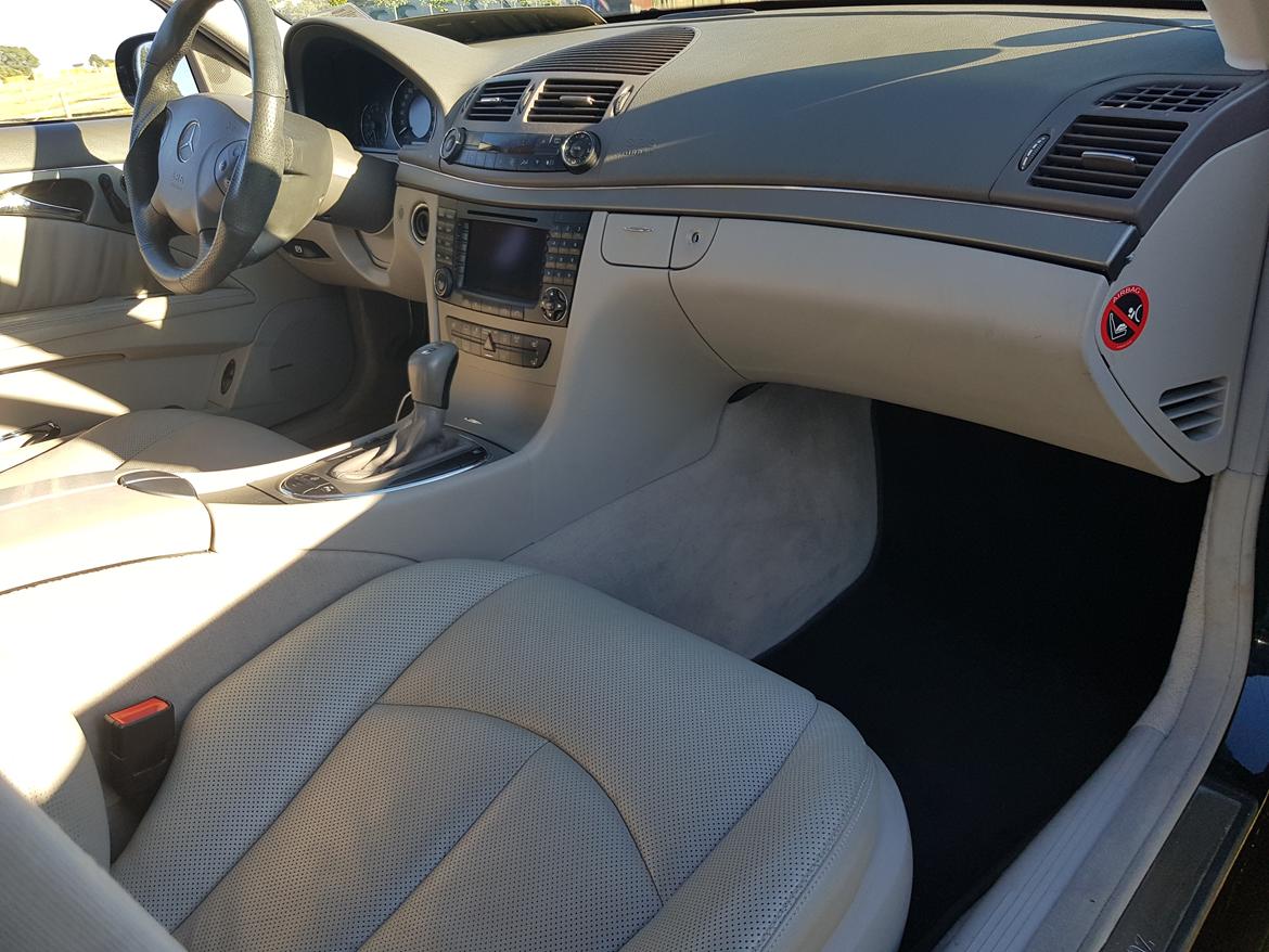 Mercedes Benz S211  E 500  4Matic  billede 15