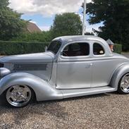 Amerikaner ford 5 Windows  Coupe  (street rod) ( SOLGT ) 