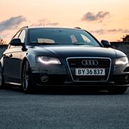 Audi A4 B8 S-line quattro