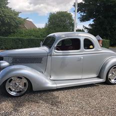 Amerikaner ford 5 Windows  Coupe  (street rod) ( SOLGT ) 