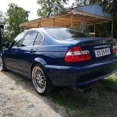 BMW E46 325i "SOLGT"