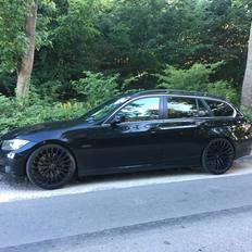 BMW E91 LCI 330D
