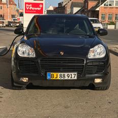 Porsche Cayenne turbo