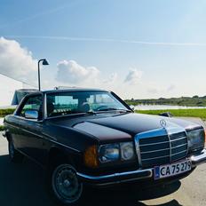 Mercedes Benz W123 230CE