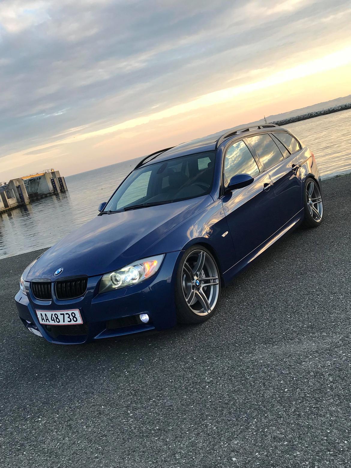 BMW E91 335i - Le Mans Blau billede 2