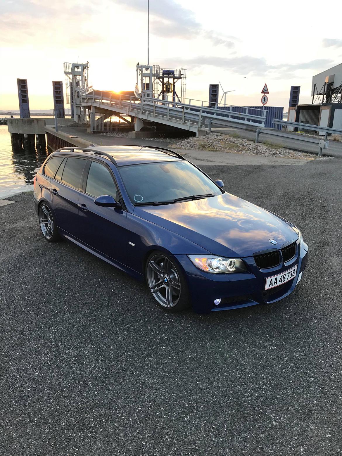 BMW E91 335i - Le Mans Blau billede 3