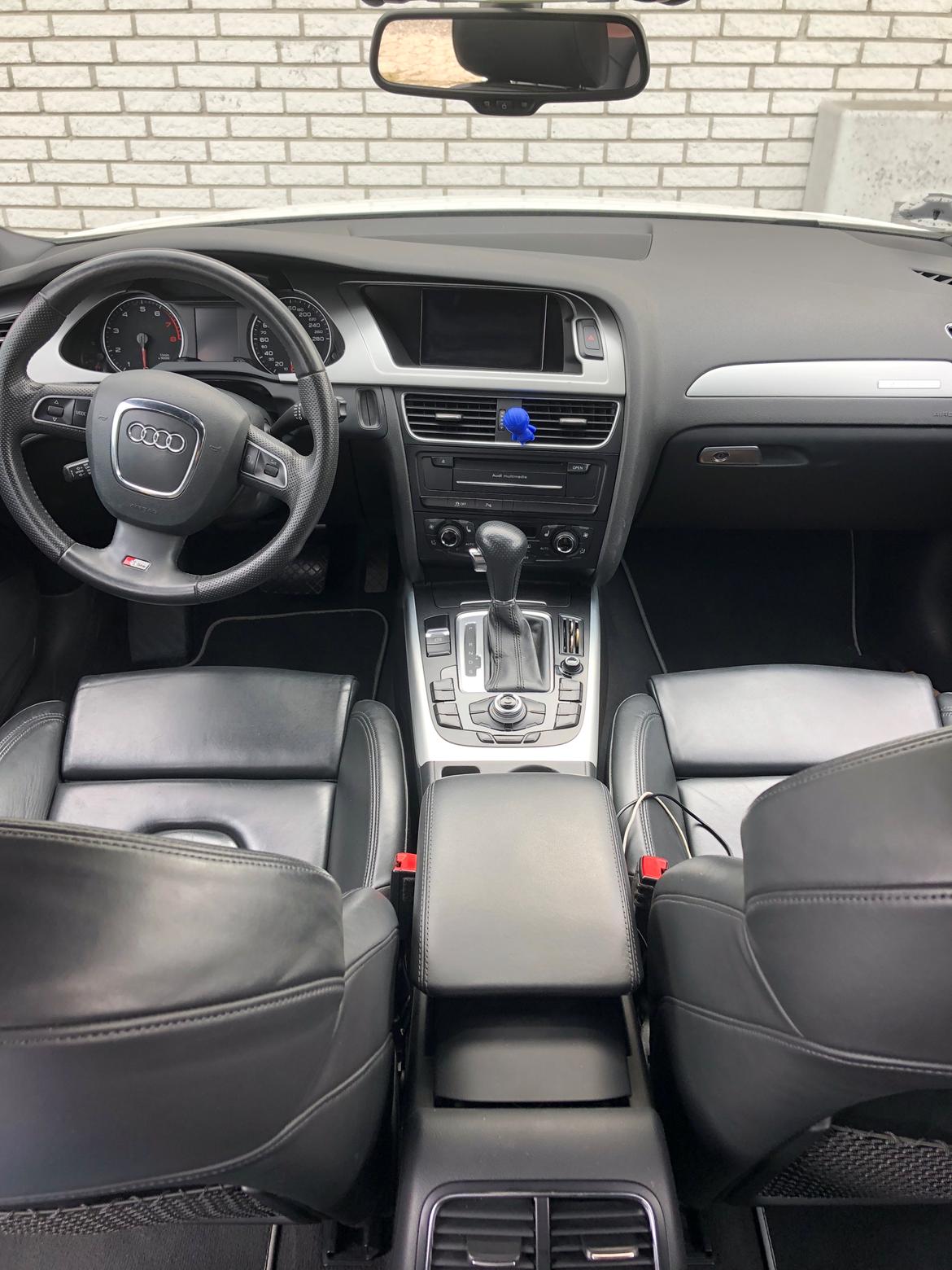 Audi A4 2,0 TFSI quattro billede 13