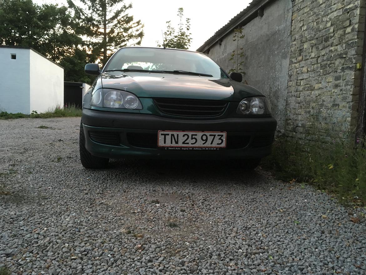 Toyota Avensis t22 billede 3