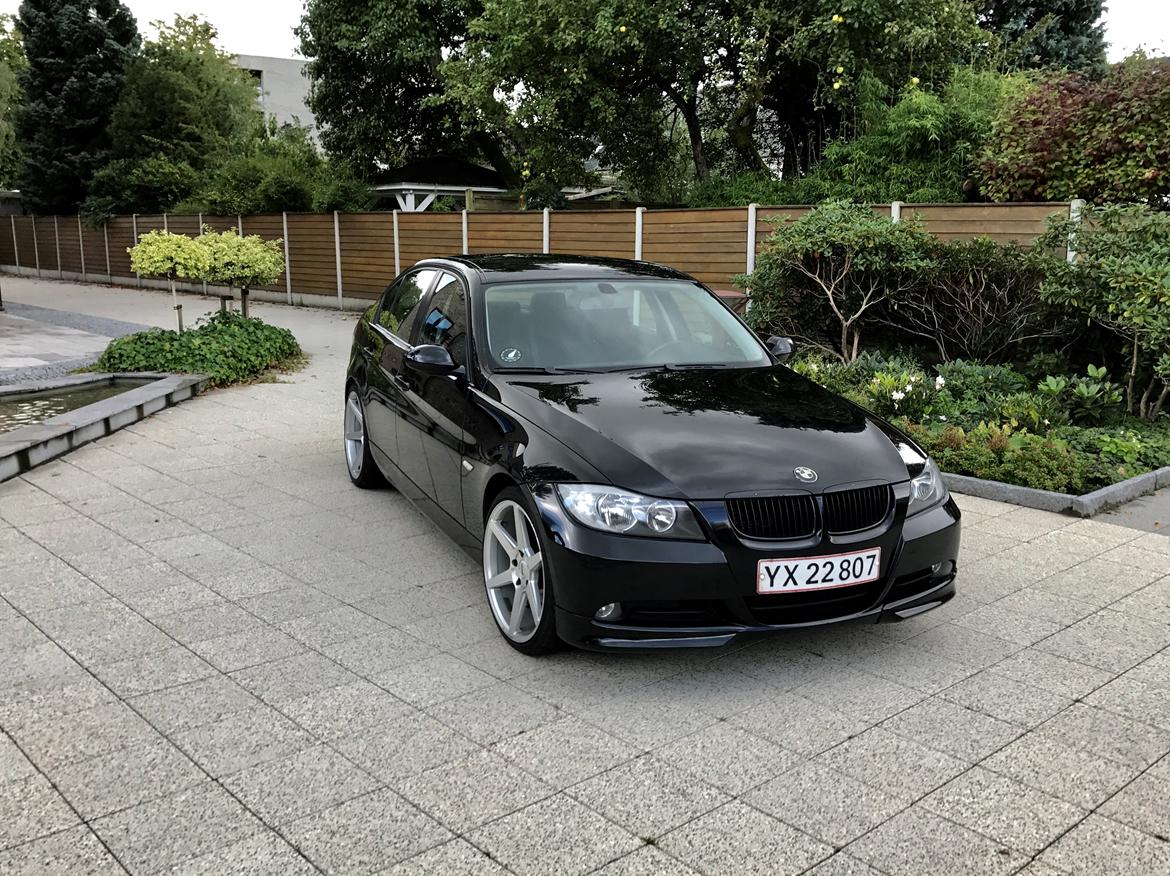 BMW E90 320d billede 11