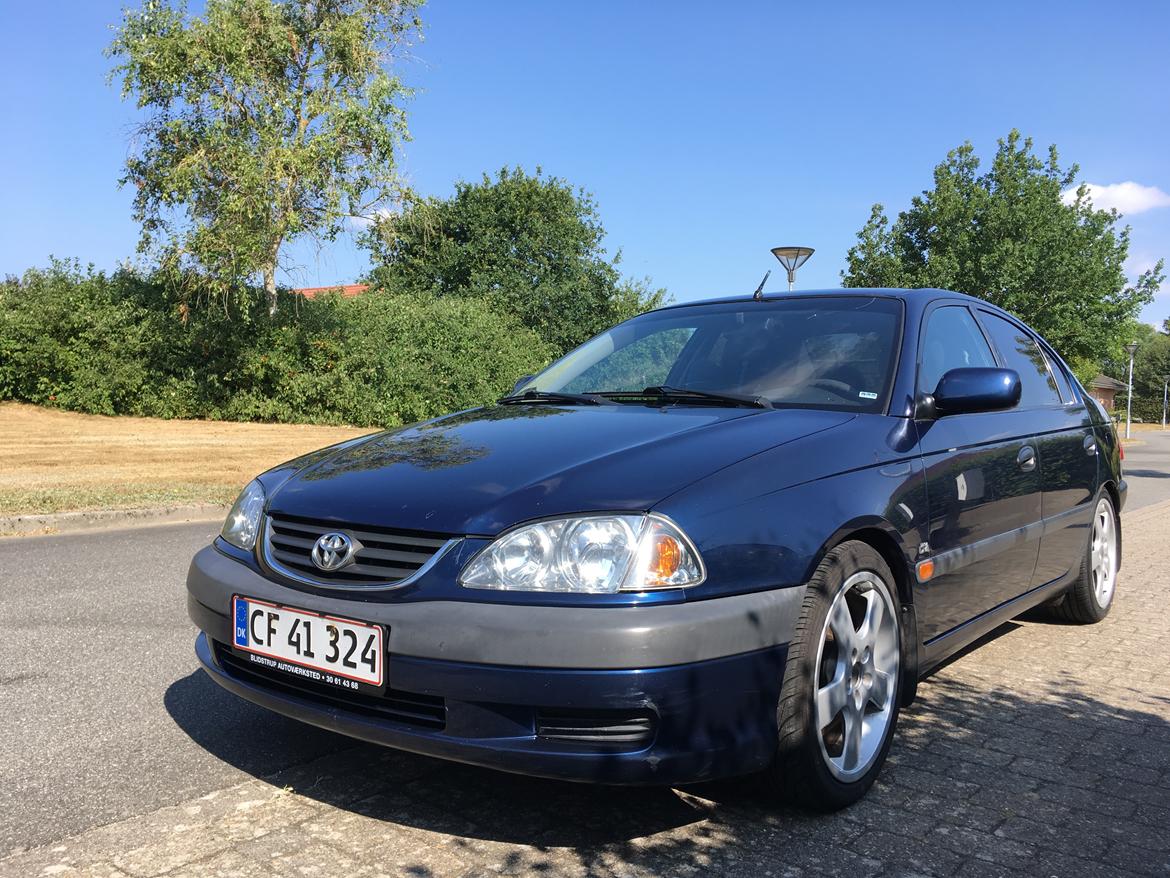 Toyota Avensis 2,0 D4 - Sol billede 1