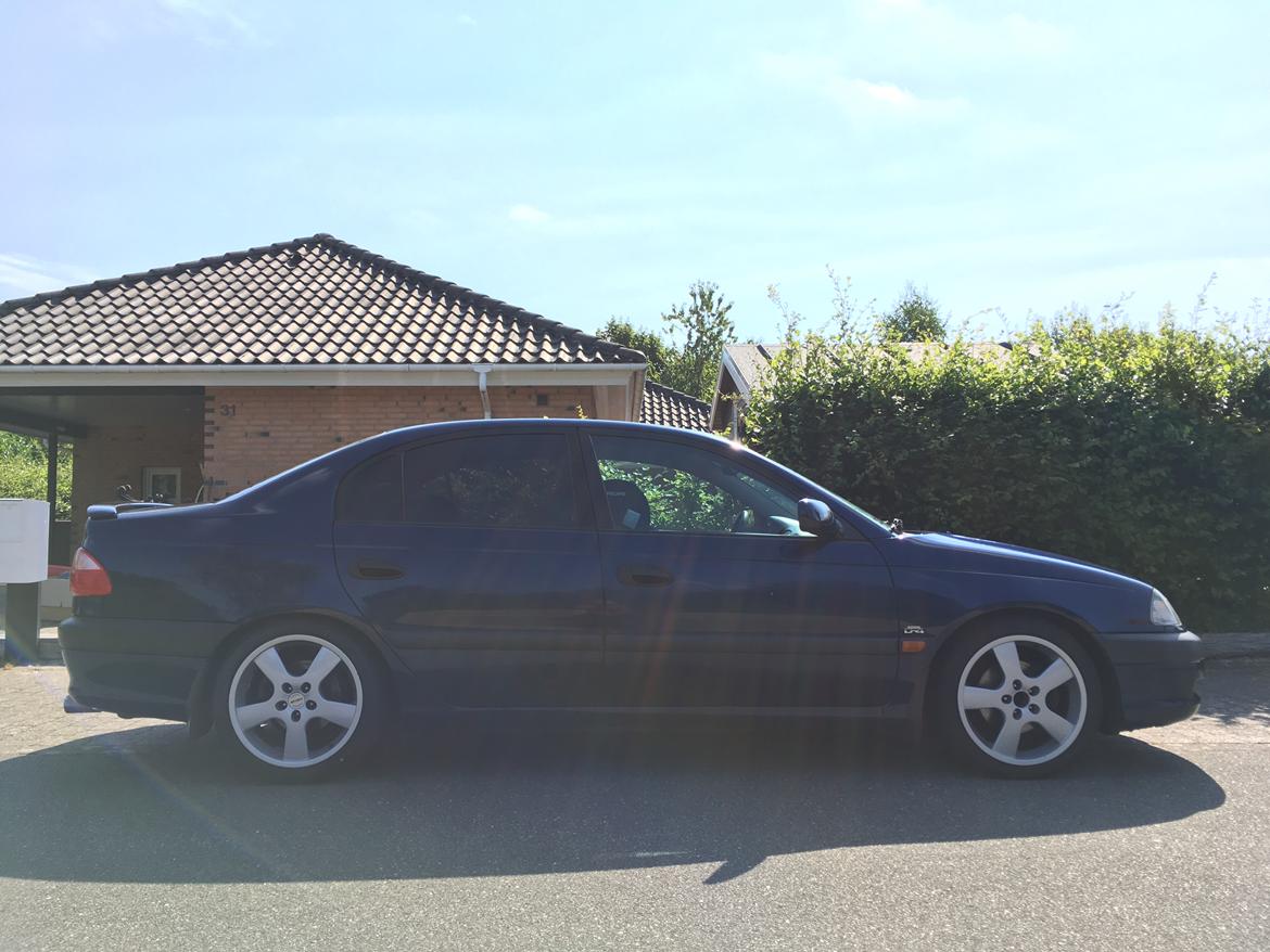 Toyota Avensis 2,0 D4 - Sol billede 3