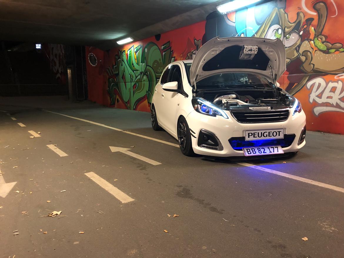 Peugeot 108 White Edition billede 4