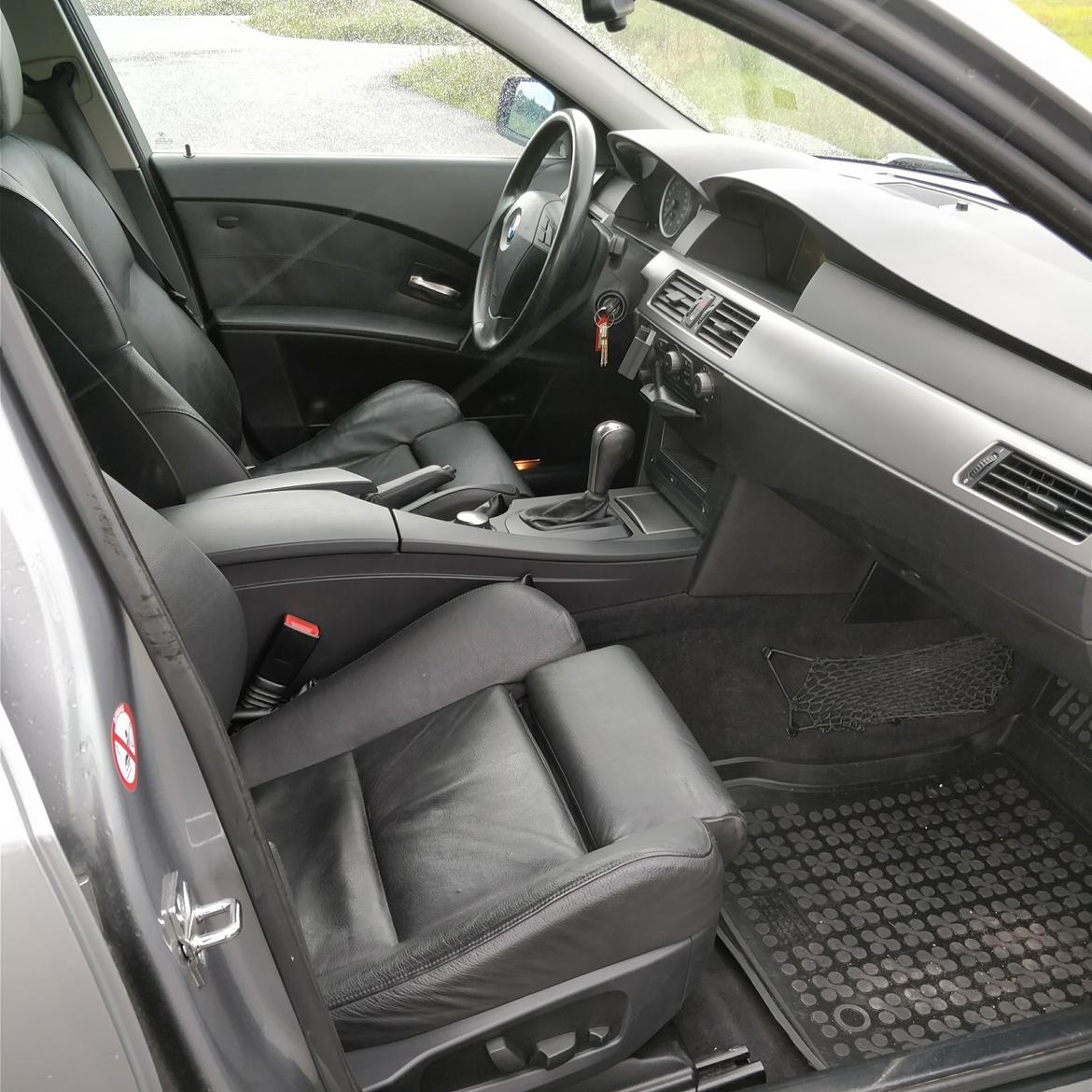 BMW 530i, automatgear billede 16