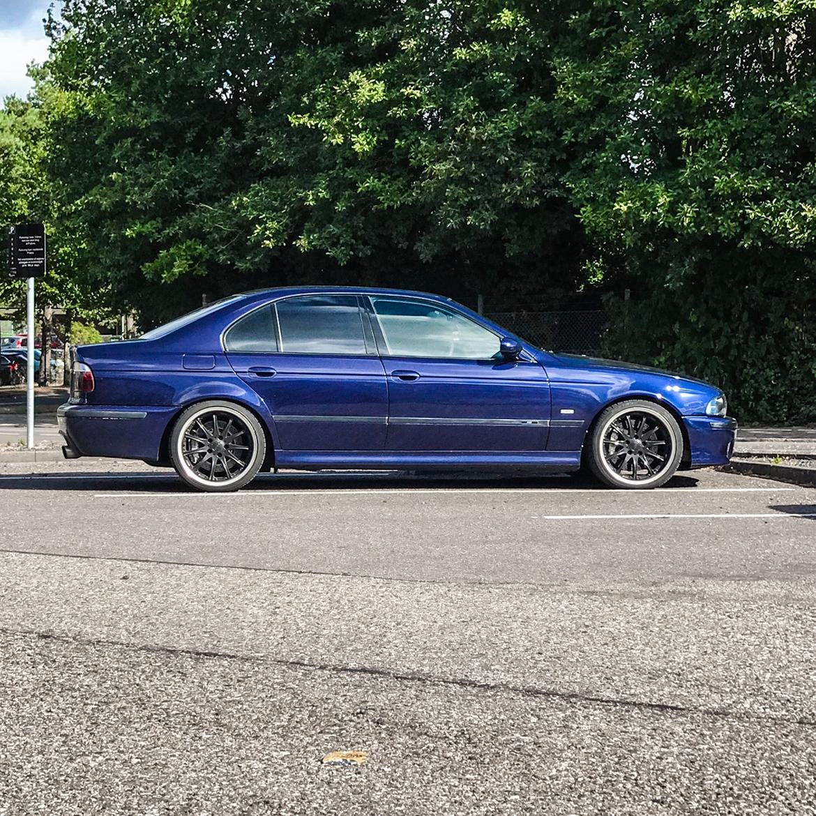 BMW E39 - 540i - V8 billede 7