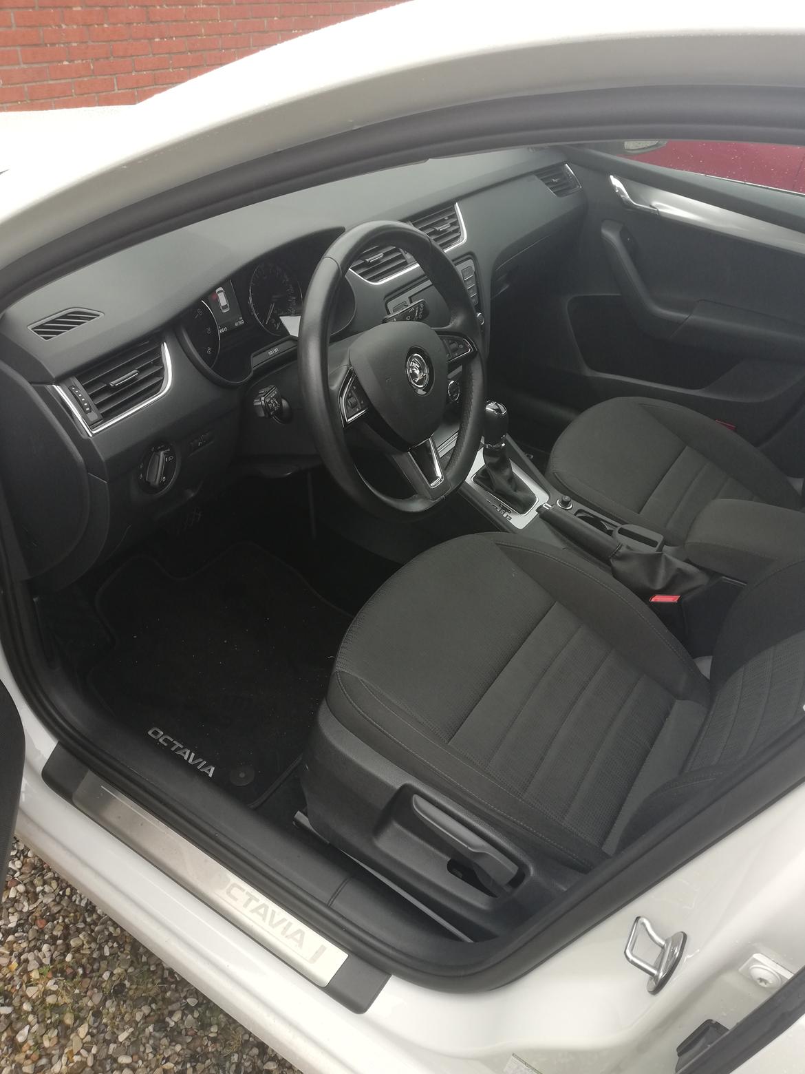Skoda Octavia Combi 1,4 TSi DSG billede 3