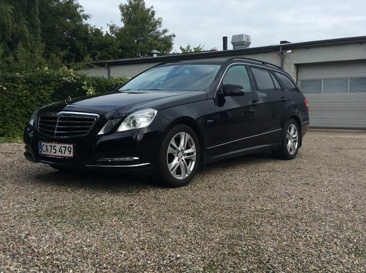 Mercedes Benz E200 2.2 CDi #SOLGT# Avantgarde stc. Aut billede 1