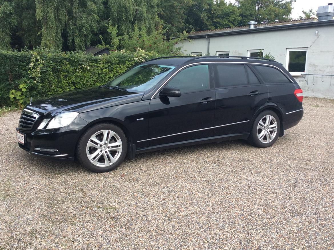 Mercedes Benz E200 2.2 CDi #SOLGT# Avantgarde stc. Aut billede 2