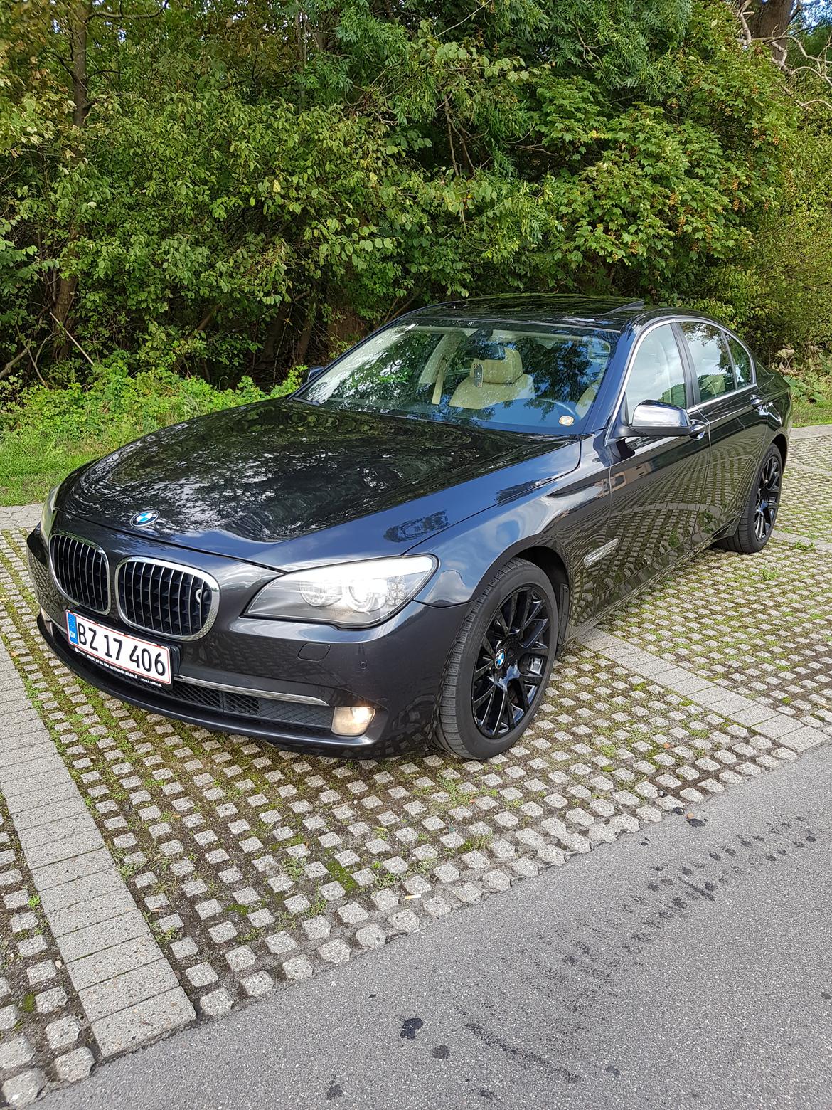 BMW 750i F01 FamilieSlæden billede 4