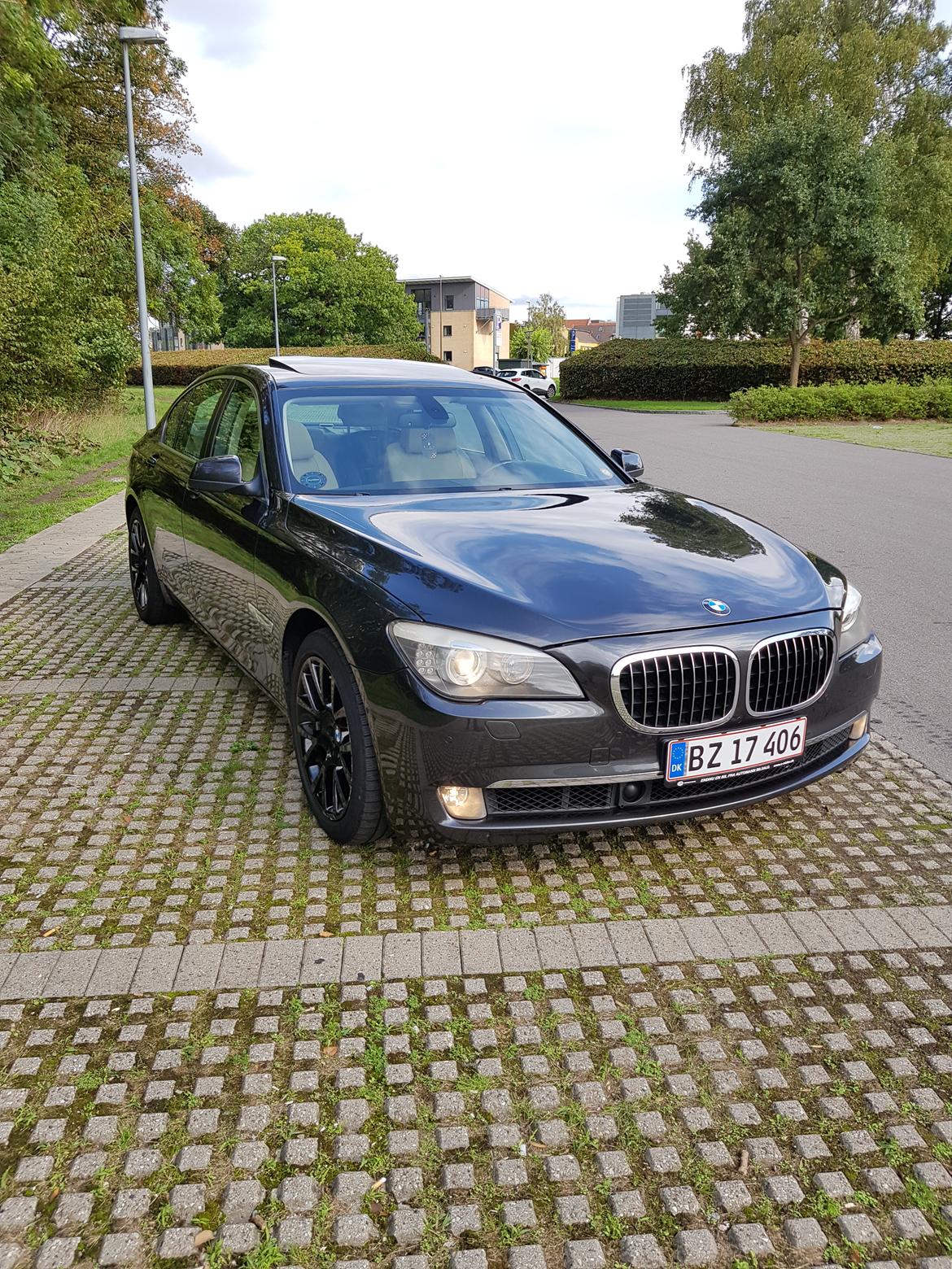 BMW 750i F01 FamilieSlæden billede 11