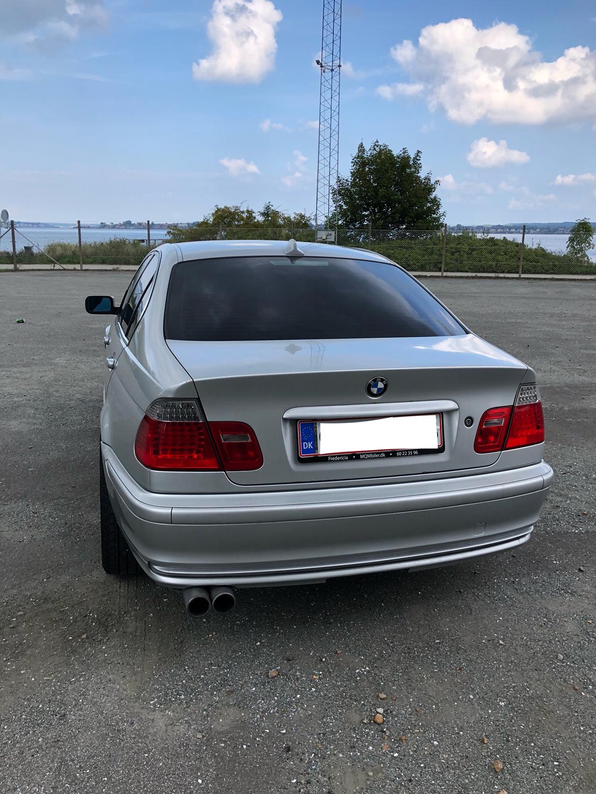 BMW 323i 3er-serie - E46 billede 5