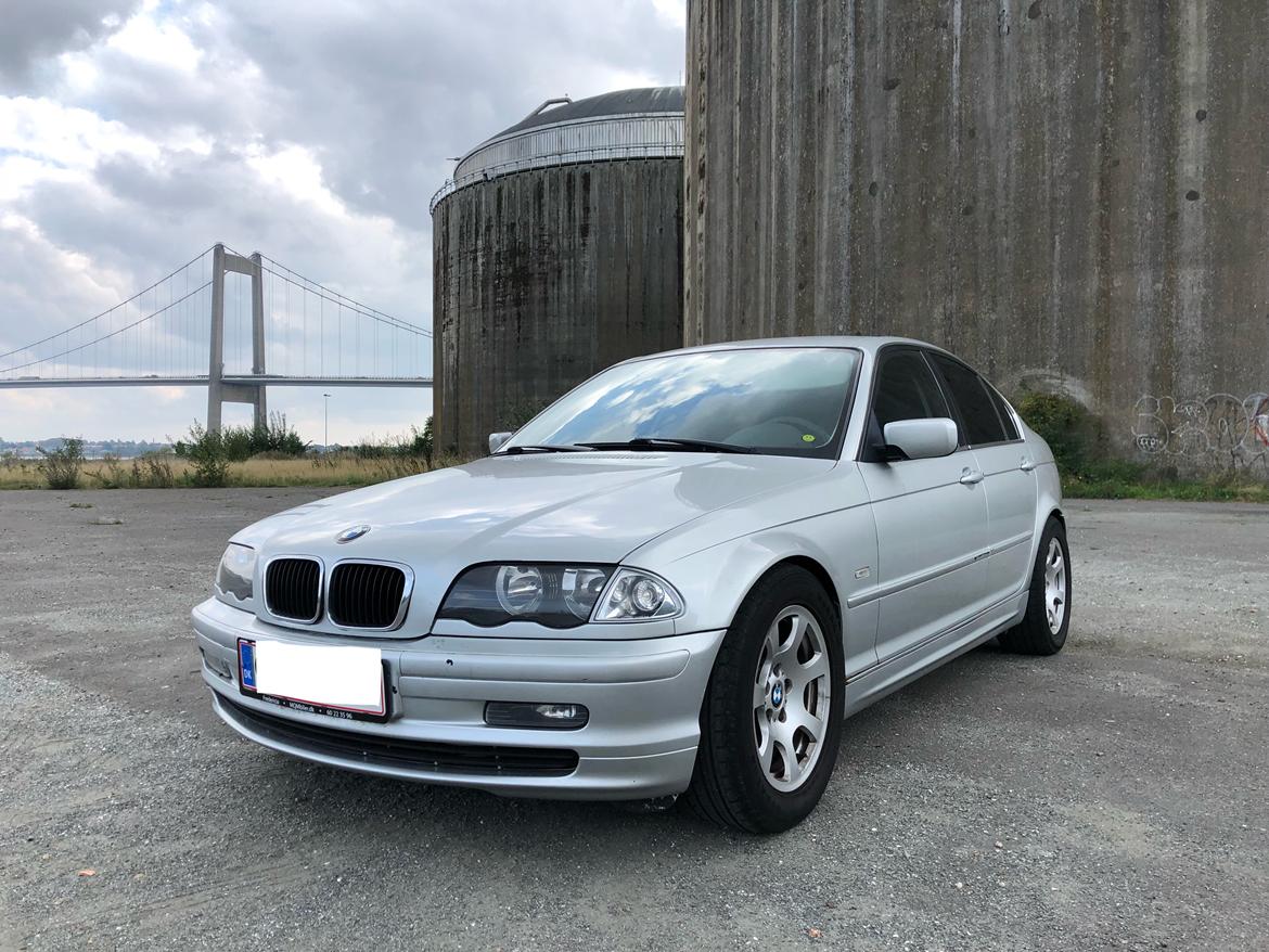 BMW 323i 3er-serie - E46 billede 6