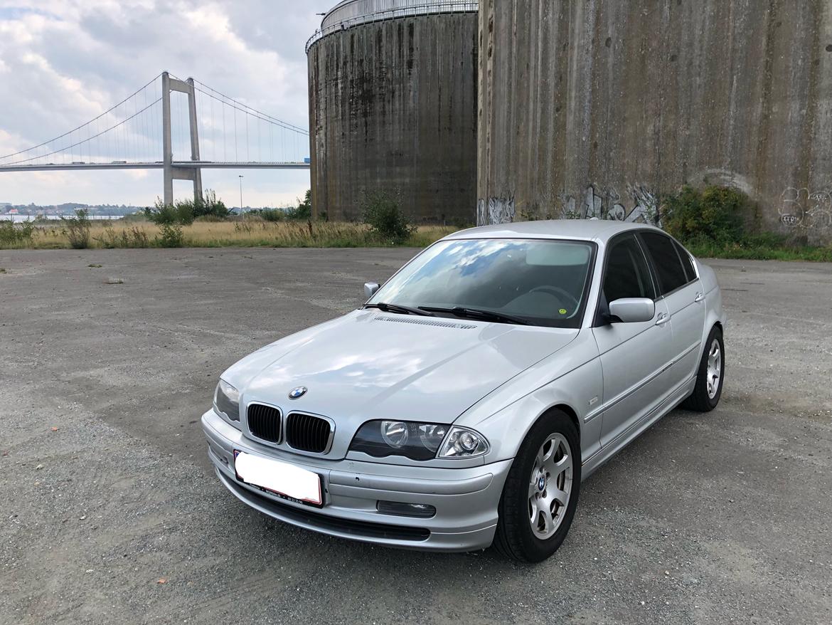 BMW 323i 3er-serie - E46 billede 7