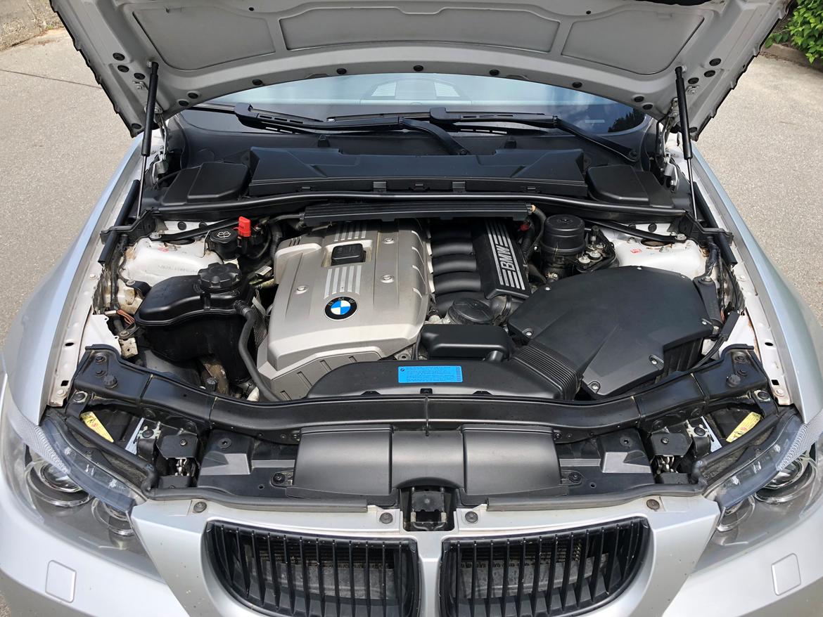 BMW E90 330i aut.  billede 5