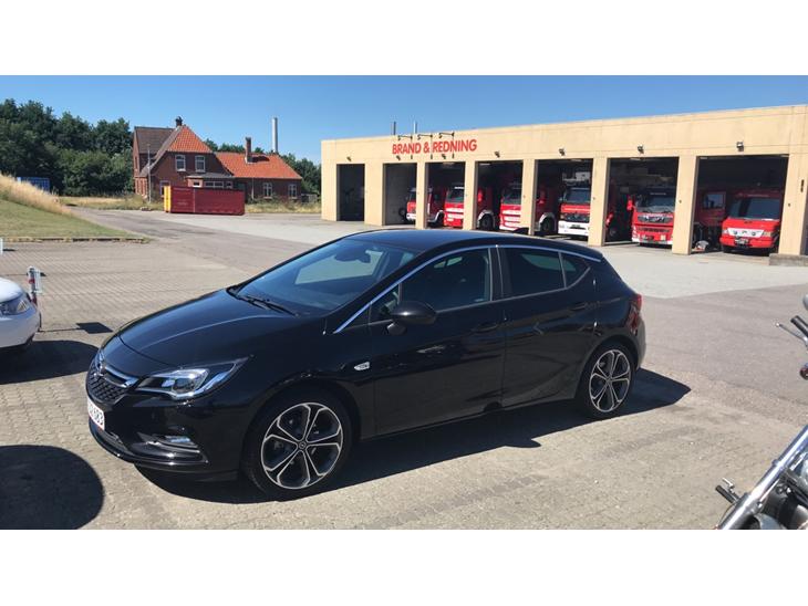 Opel astra турбо
