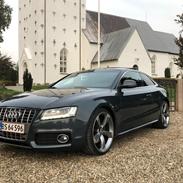 Audi S5 Coupé 354hk V8 Quattro
