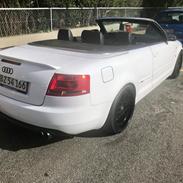 Audi A4 Cabriolet 2,4 V6 Med FEED LYD