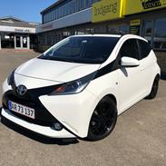 Toyota Aygo X-wave Sky