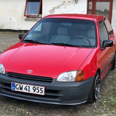 Toyota Starlet 
