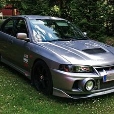 Mitsubishi Lancer Evolution IV (GSR)