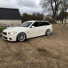 BMW F11 525d automatic