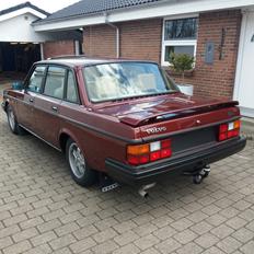 Volvo 244 GLT