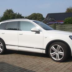 VW Touareg 3.0 V6 TDI R-Line