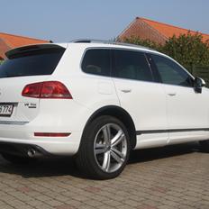 VW Touareg 3.0 V6 TDI R-Line