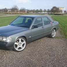 Mercedes Benz 190D 2,5 Turbo 